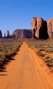 荒漠里的大路240×320手机图片壁纸