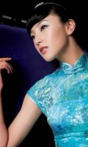 穿着蓝宝石色旗袍的美女240×320手机壁纸图片