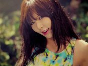 韩国的女歌星金泫雅640×480手机壁纸图片下载（9）