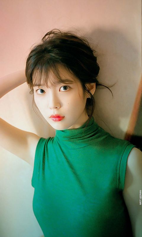 韩国美女明星iu李知恩李智恩甜美手机壁纸图片集高清下载3