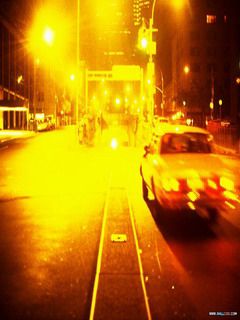 夜色下的公路240×320手机图片高清