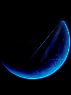 蓝色的星球240×320手机图片