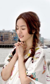 林依晨480×800手机壁纸图片大全