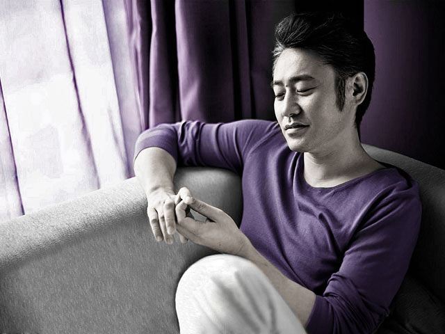 内地演员吴秀波640×480手机壁纸图片大全（14）