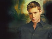 Supernatural里的男主演Jensen Ackles手机壁纸图片免费下载