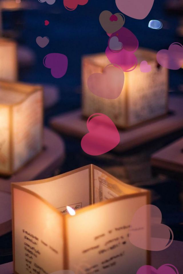 梦幻的晚上，漂流的蜡烛许愿灯高清手机壁纸图片