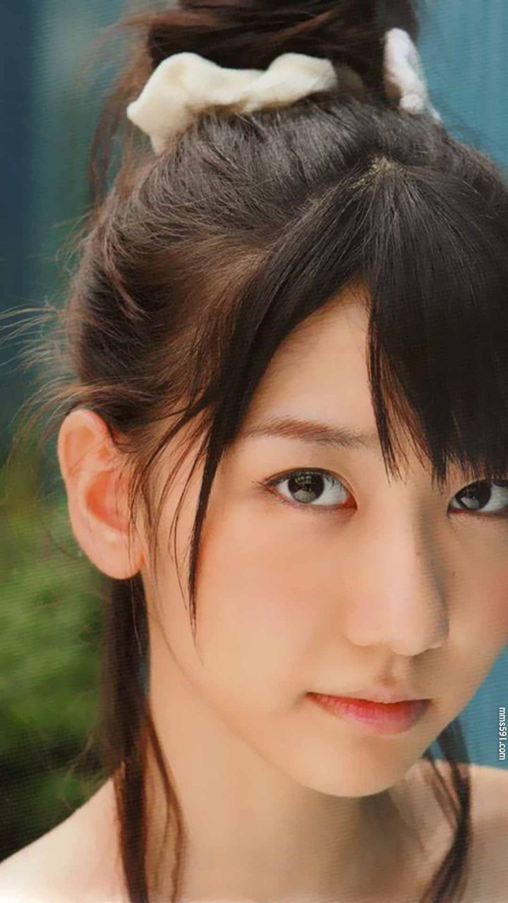 AKB48成员，日本美女演员柏木由纪Kashiwagi Yuki阳光手机壁纸图片集（8）