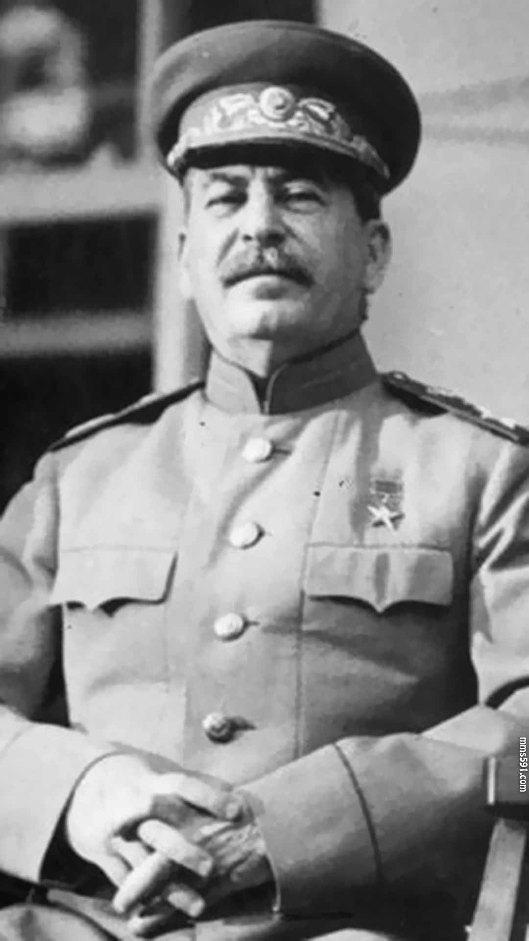 前苏联总书记约瑟夫·斯大林Joseph Stalin半身像手机壁纸图片（3）